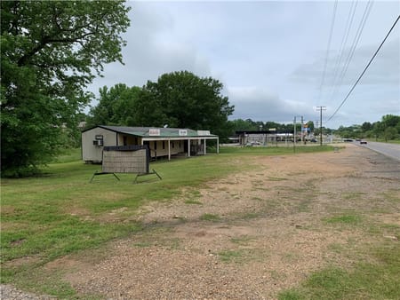 Vivian, LA 71082 Caddo Parish