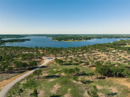 Bowie, TX 76230 Montague County