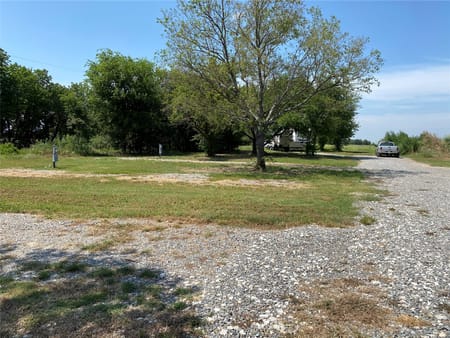Ladonia, TX 75449 Fannin County