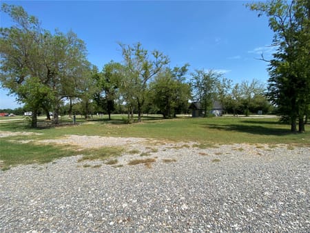 Ladonia, TX 75449 Fannin County