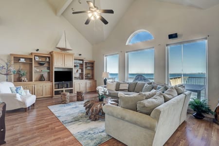 Tiki Island, TX 77554 Galveston County