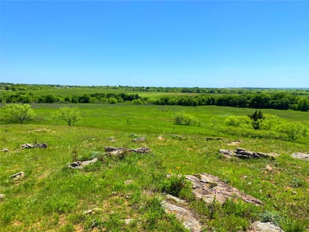 Bowie, TX 76230 Montague County