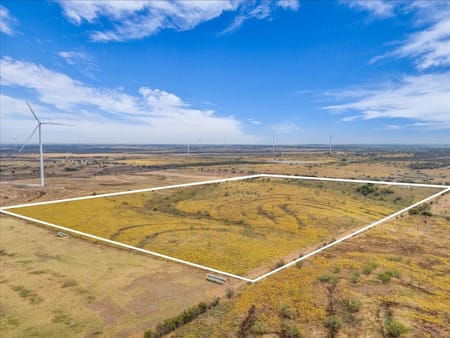 Mount Calm, TX 76673 Hill County