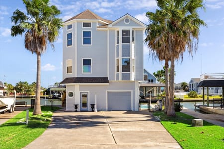 Tiki Island, TX 77554 Galveston County