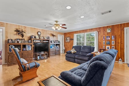 Ivanhoe, TX 75447 Fannin County