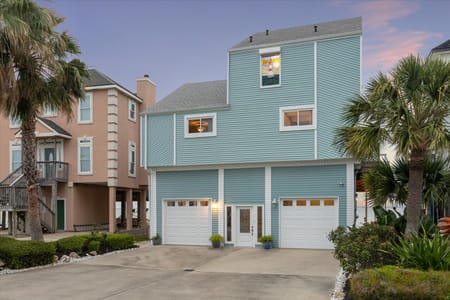 Tiki Island, TX 77554 Galveston County
