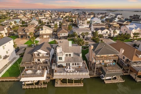 Tiki Island, TX 77554 Galveston County