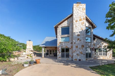 Santa Anna, TX 76878 Coleman County