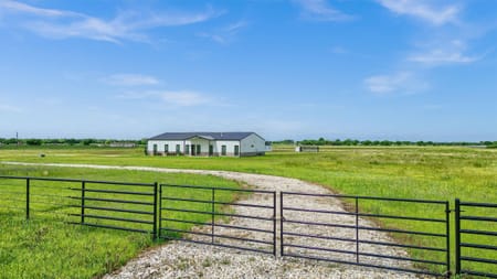 Whitesboro, TX 76273 Grayson County