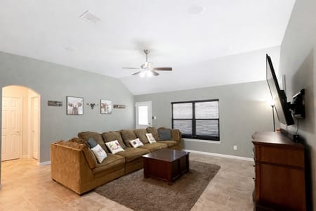 New Braunfels, TX 78130 Guadalupe County