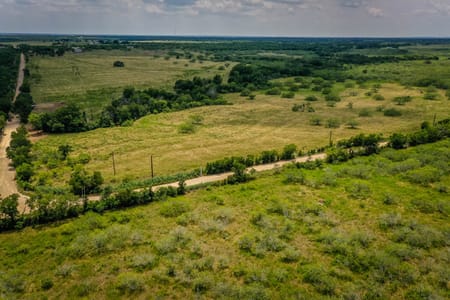 Waelder, TX 78959 Gonzales County