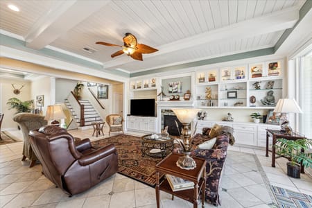 Tiki Island, TX 77554 Galveston County