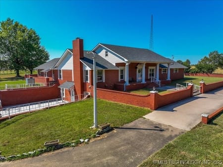 Stratford, OK 74872 Garvin County