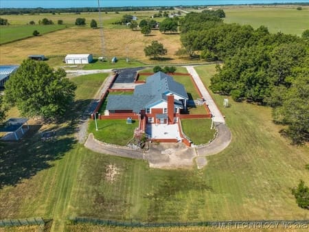 Stratford, OK 74872 Garvin County