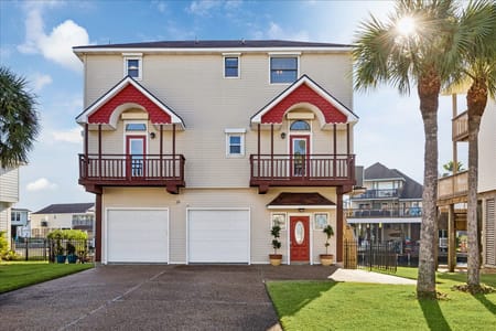 Tiki Island, TX 77554 Galveston County