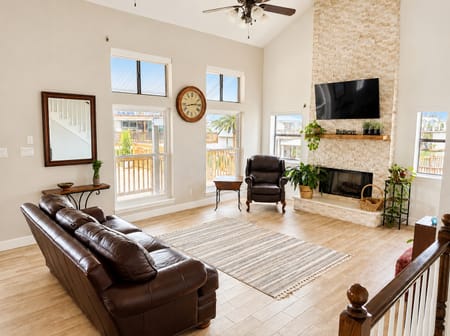 Tiki Island, TX 77554 Galveston County