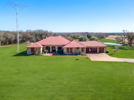 Blum, TX 76627 Hill County