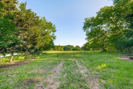 Pilot Point, TX 76258 Grayson County
