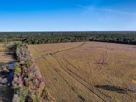 Hull, TX 77564 Liberty County