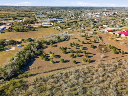 Yoakum, TX 77995 DeWitt County