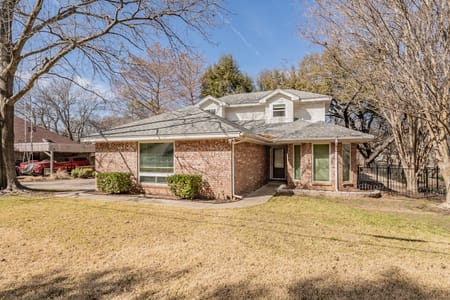 De Cordova, TX 76049 Hood County