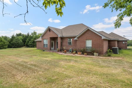 Ladonia, TX 75449 Fannin County