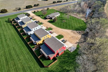 Tioga, TX 76271 Grayson County