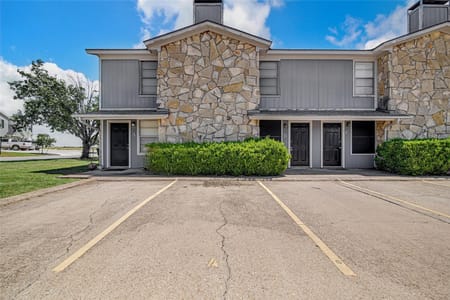 Cleburne, TX 76033 Johnson County