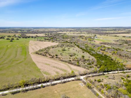 Blum, TX 76093 Hill County