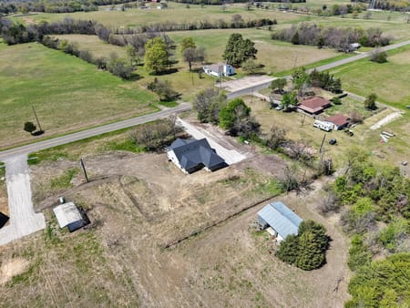 Windom, TX 75492 Fannin County