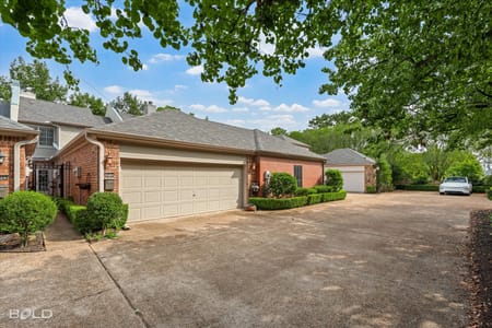 Shreveport, LA 71105 Caddo Parish