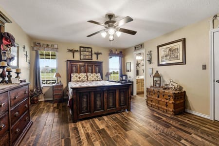 Leonard, TX 75452 Fannin County