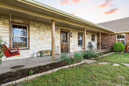 Leonard, TX 75452 Fannin County