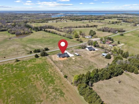 Windom, TX 75492 Fannin County