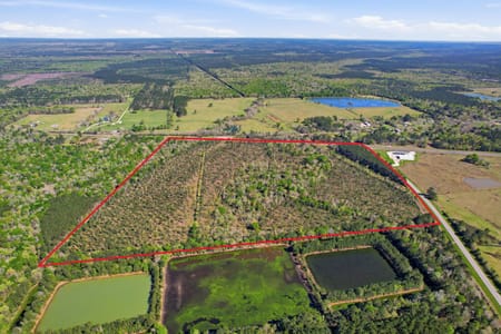 Hull, TX 77564 Liberty County