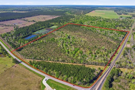 Hull, TX 77564 Liberty County