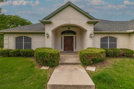 Runaway Bay, TX 76426 Wise County