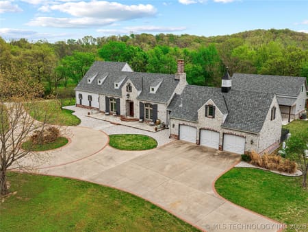 Grove, OK 74344 Delaware County