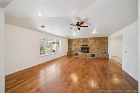Locust Grove, OK 74352 Mayes County