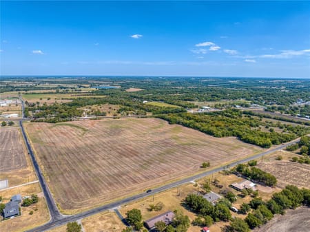 Tom Bean, TX 75090 Grayson County
