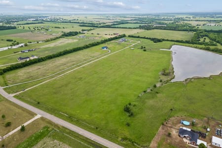 Leonard, TX 75452 Fannin County