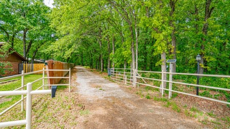 Granbury, TX 76049 Hood County