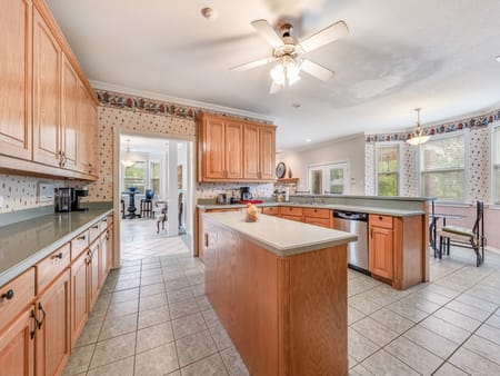 Van Alstyne, TX 75495 Grayson County