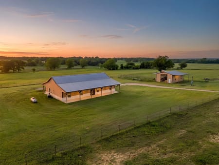 Covington, TX 76636 Hill County