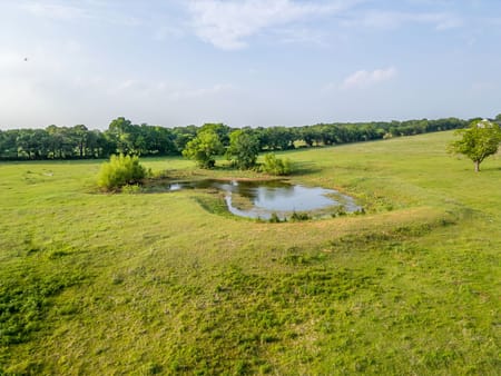 Covington, TX 76636 Hill County