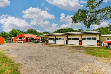 Whitesboro, TX 76273 Grayson County