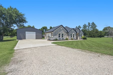 Trenton, TX 75490 Fannin County