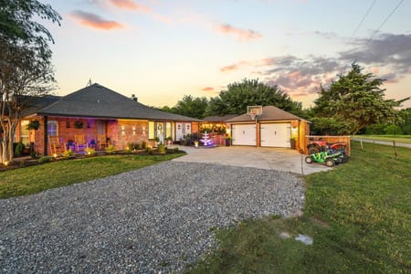 Trenton, TX 75490 Fannin County