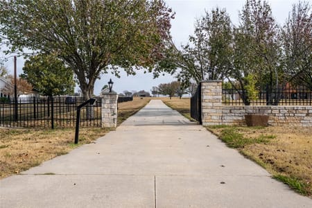 Van Alstyne, TX 75495 Grayson County