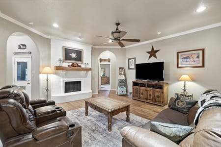Alvarado, TX 76009 Johnson County